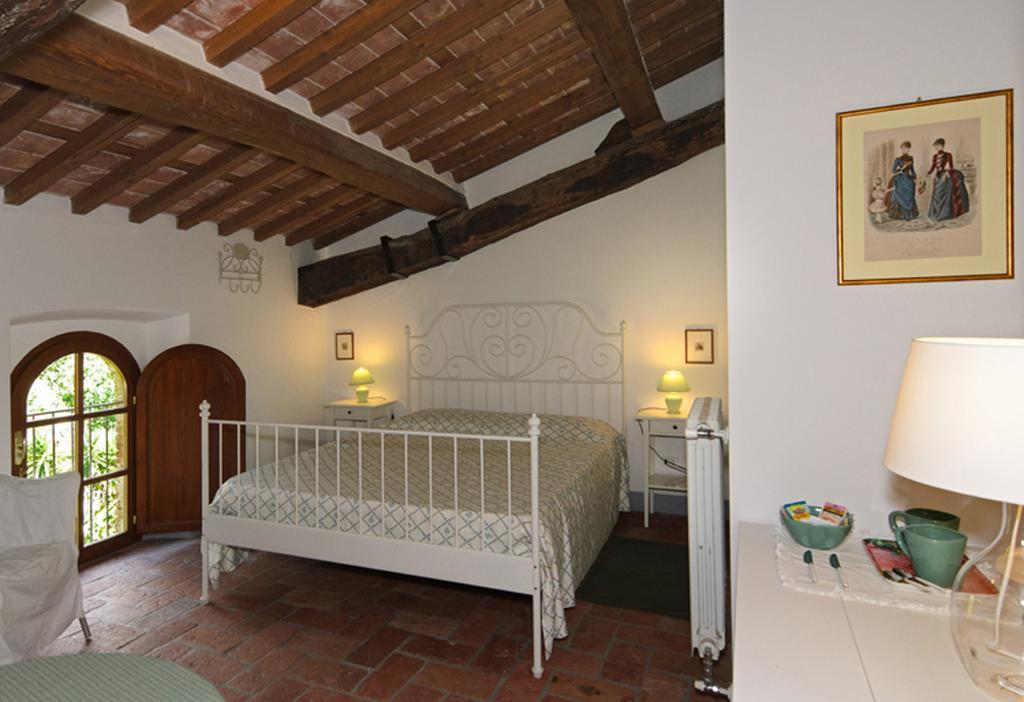 Al Palazzaccio Villa Calci Room photo